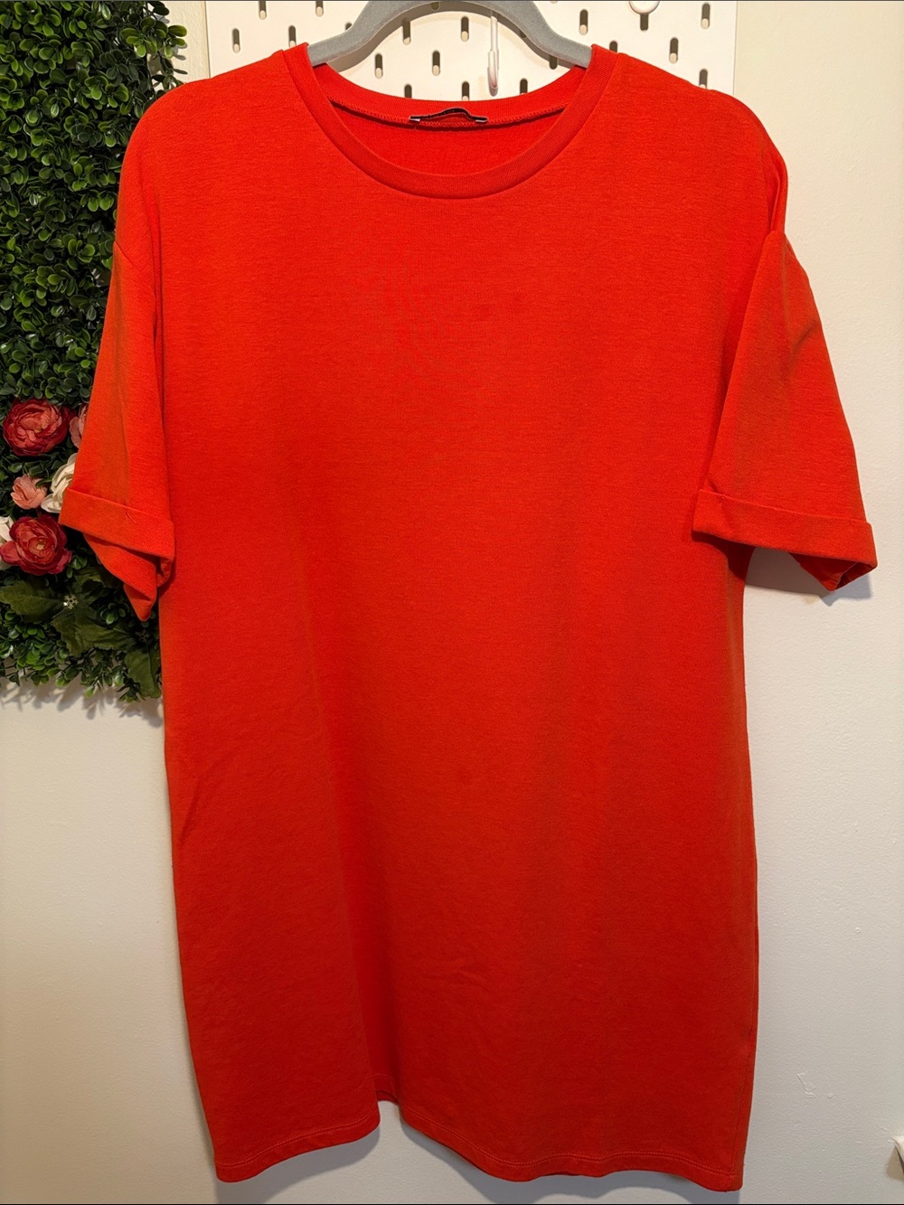 Zara Bright Red Short Sleeve Crew Neck Tee